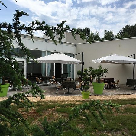 Logis Des Sittelles Hotel Montfort-le-Gesnois Luaran gambar